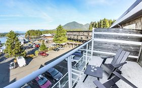 Tofino Resort And Marina 3*